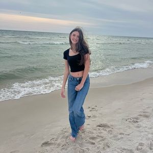 Meet your Posher, Jenna